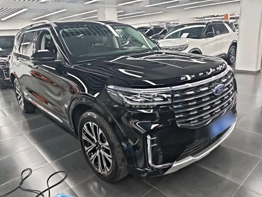 Ford Explorer 2025 2024 2.3T EcoBoost AWD Titanium Edition 7-Seater