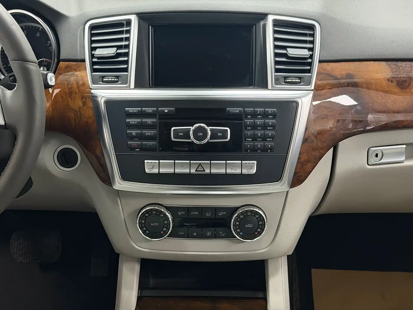 Mercedes-Benz M-Class 2014 ML 400 4MATIC Dynamic фото 12