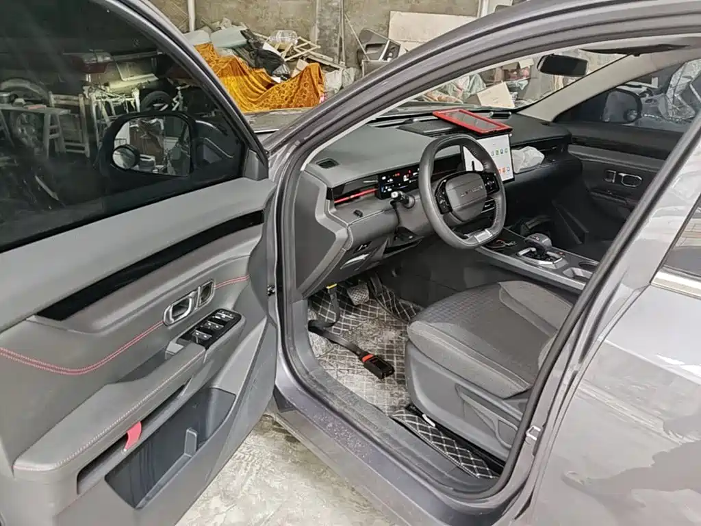 Jetour Dasheng 2025 2025 1.5T DCT Surpass Edition
