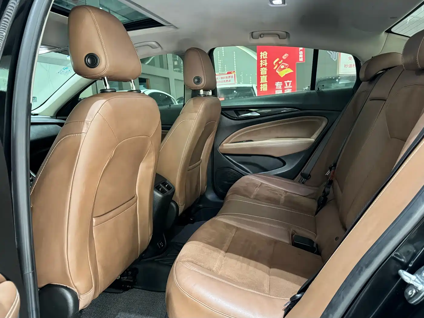 Buick Regal 2019 20T Elite China VI фото 7