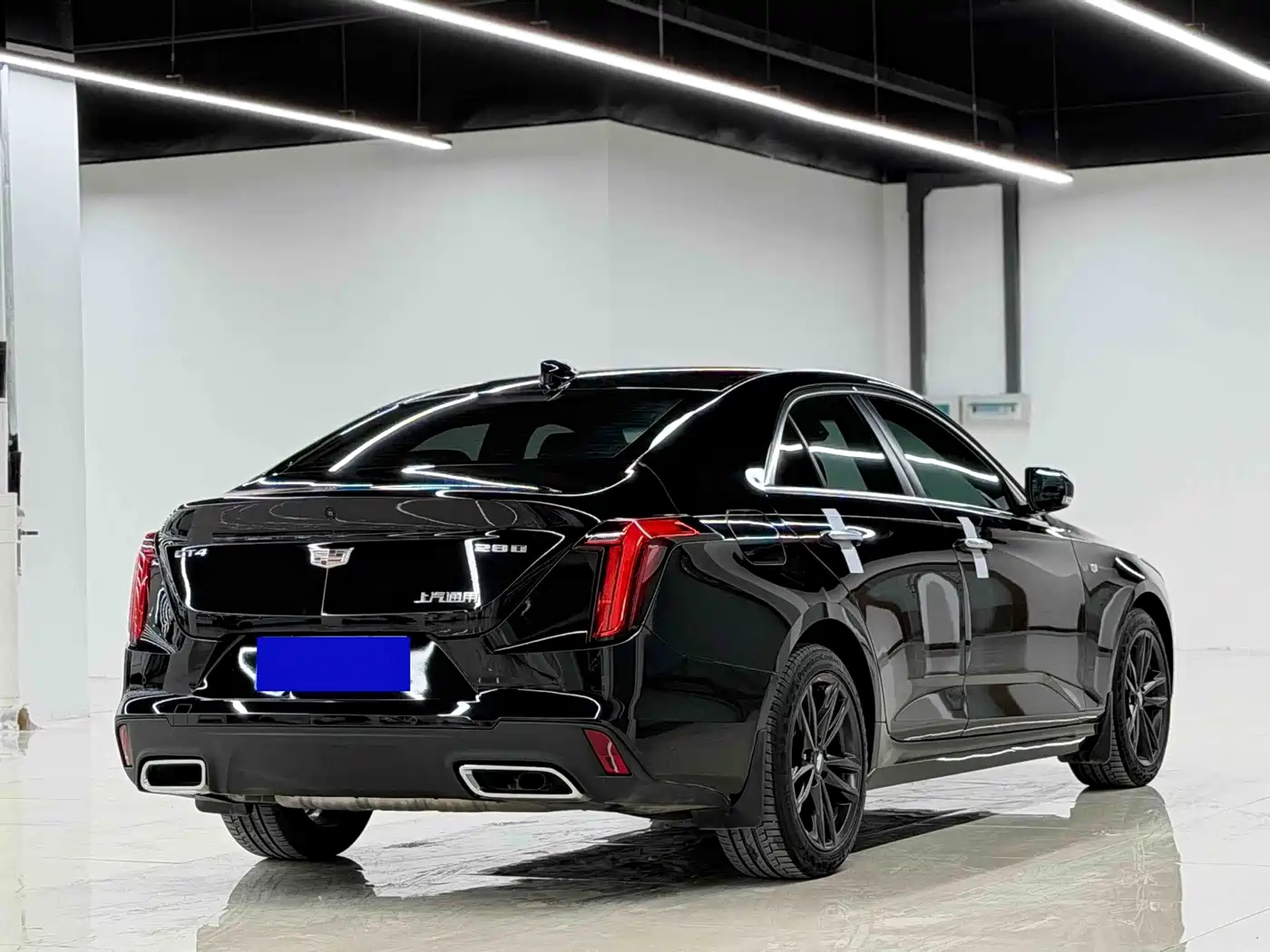 2024 Cadillac CT4