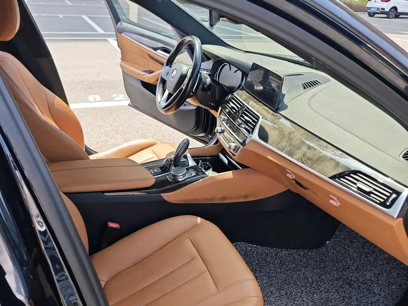BMW 5 Series 2018 530Li Leading M Sport Package фото 8
