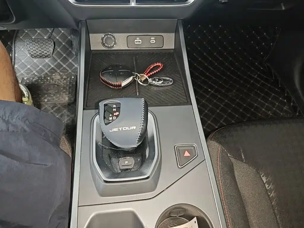 Jetour Dasheng 2025 2025 1.5T DCT Surpass Edition