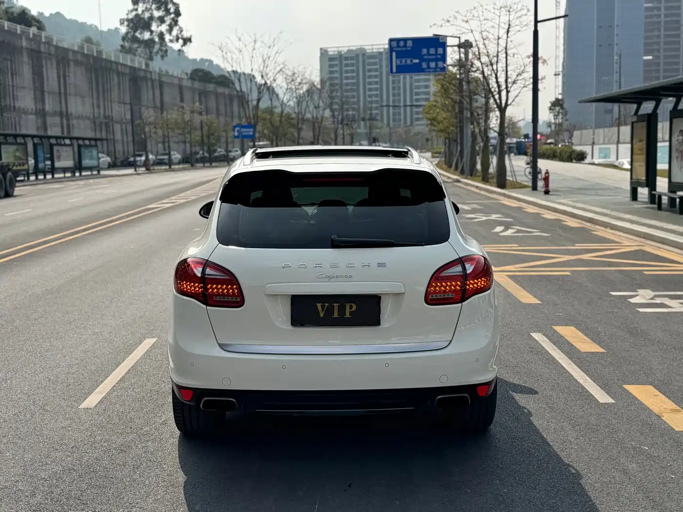 Porsche Cayenne 2011 Cayenne 3.0T фото 38