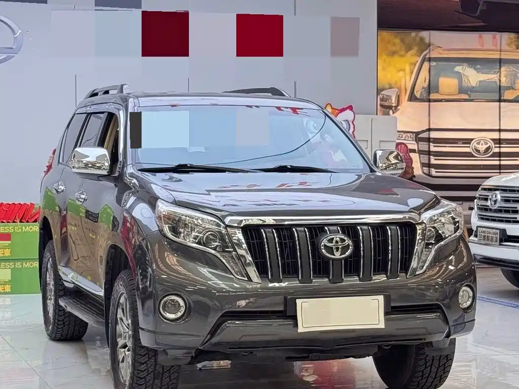 Toyota Prado (Import) 2017 2014 2.7L Automatic Standard Edition