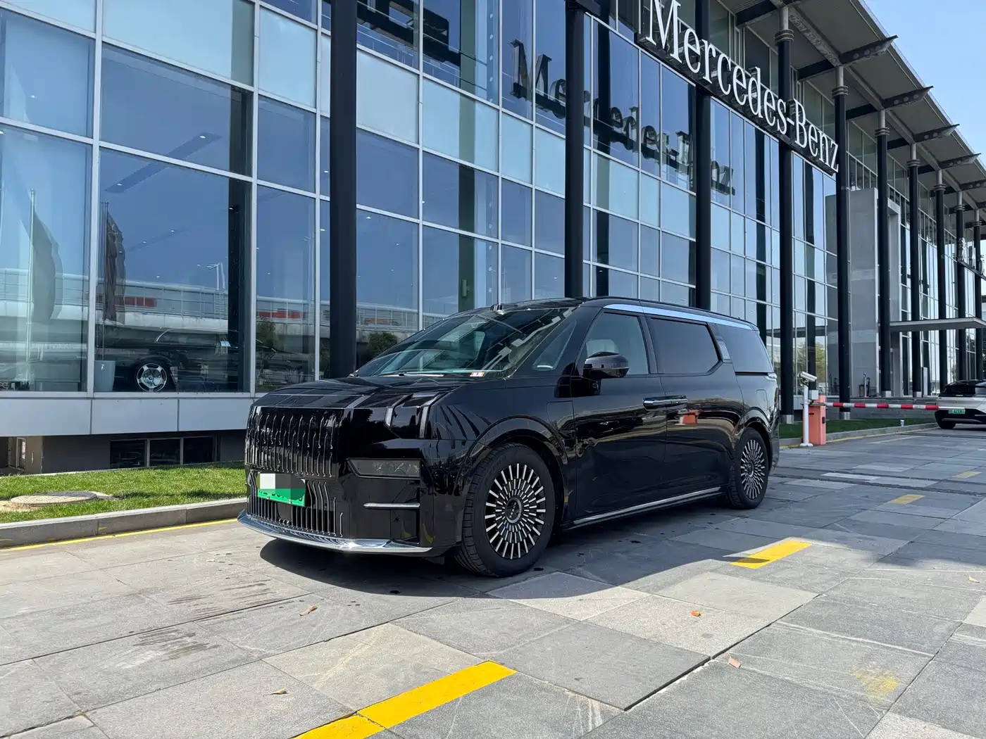 ZEEKR EXTREME KRYPTON 009