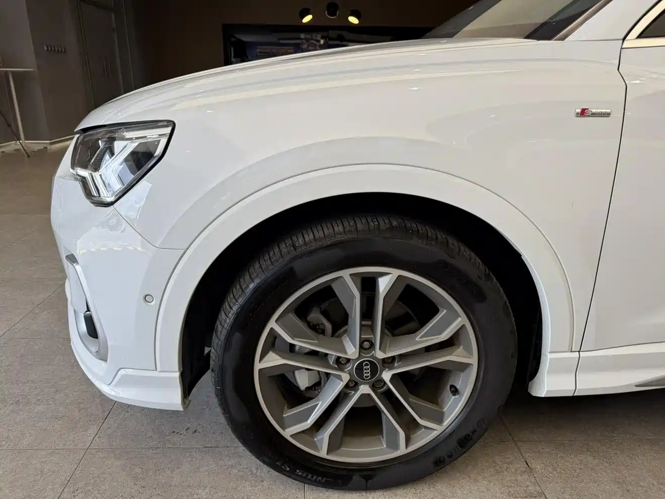 Audi Q3 2024 40 TFSI Fashion Sport фото 4