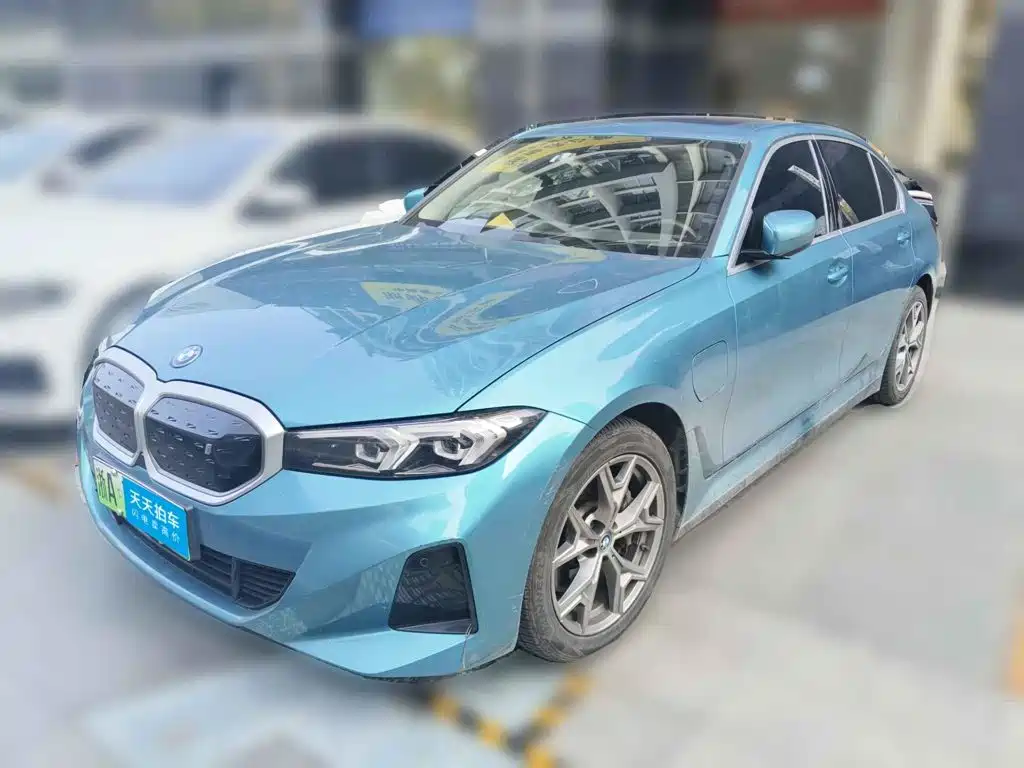 BMW i3 2022