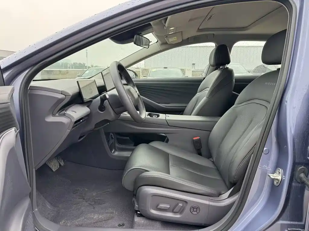 Nissan N6 2025 2025 Mid Configuration