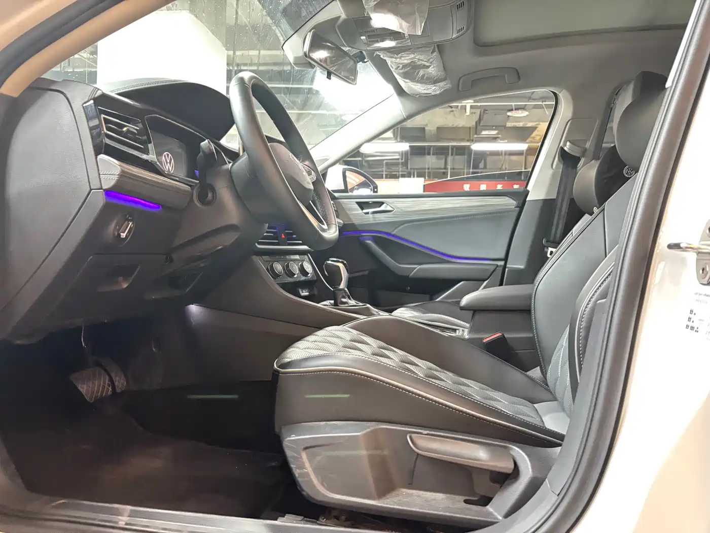 Volkswagen Sagitar 2023 300TSI DSG Excellence Edition фото 4