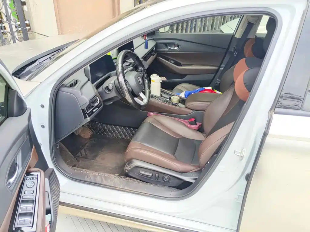 Honda Inspire Hybrid 2023 2023 e:PHEV Premium Edition