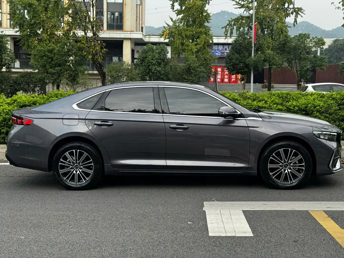 Фото 26 - Geely Preface