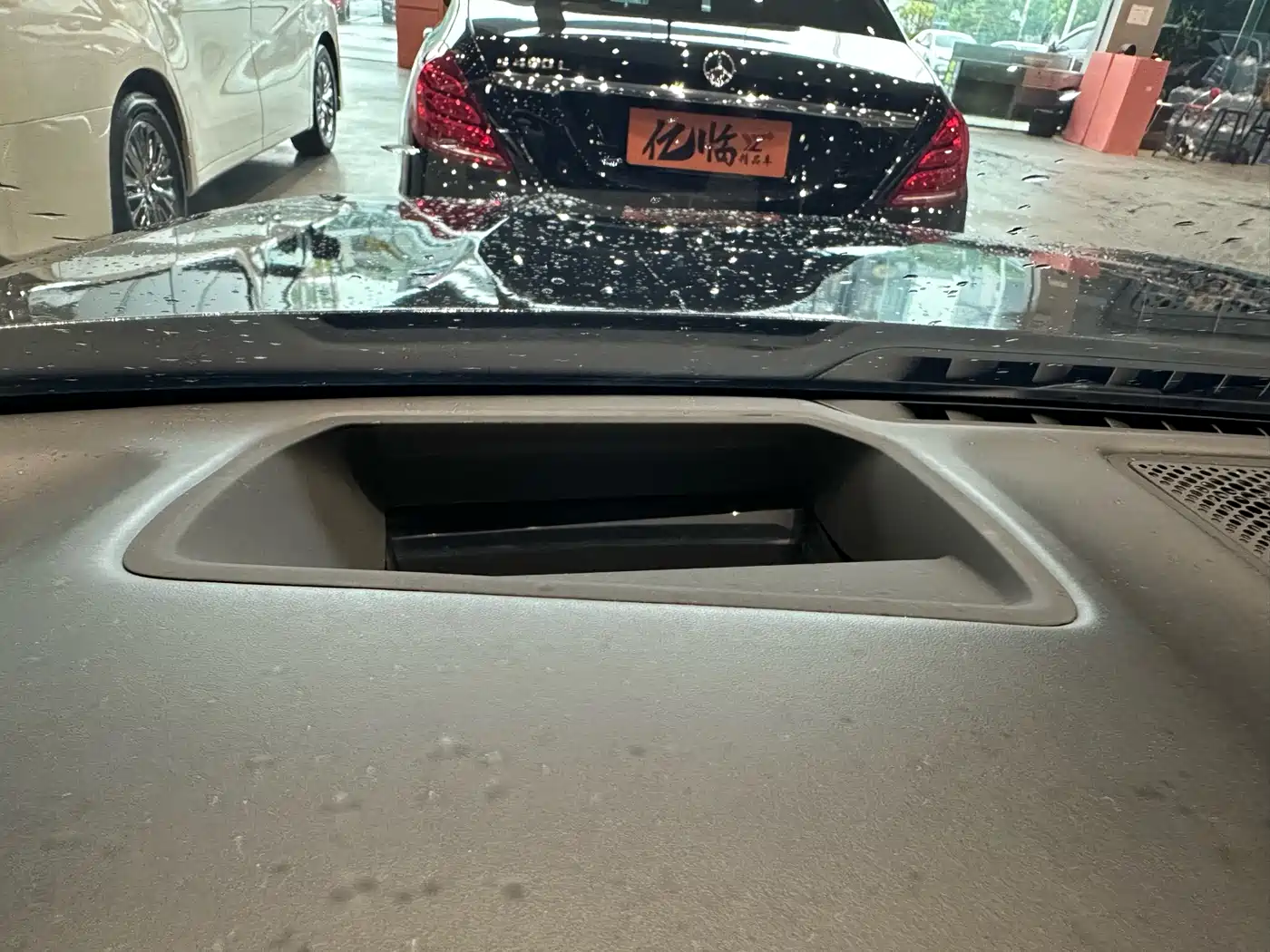 BMW 7 Series 2018 730Li Premium Type Excellence Package фото 12