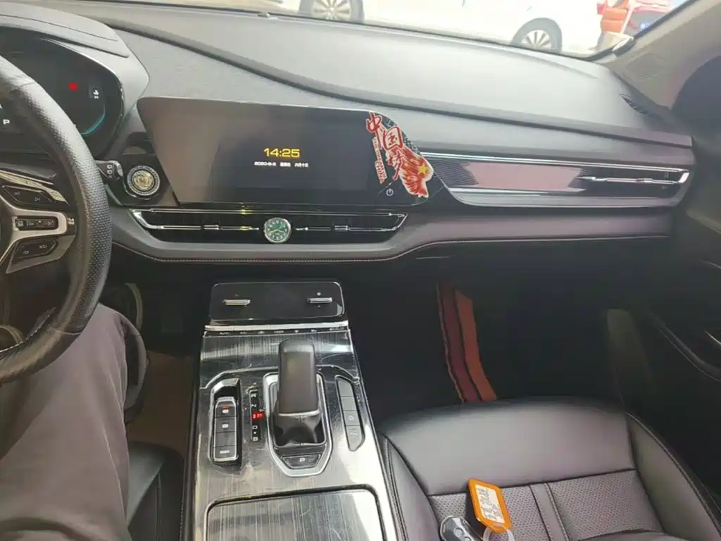 Photo 10 - Wuling Motors Wuling Victory