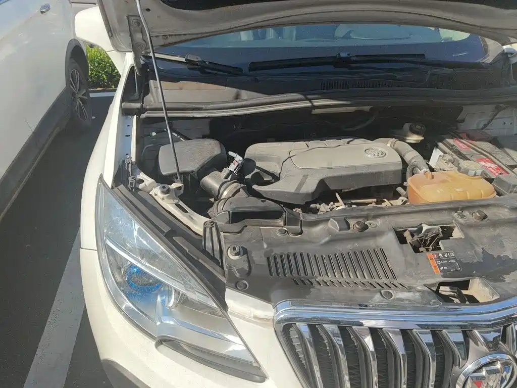 Фото 20 - Buick Encore