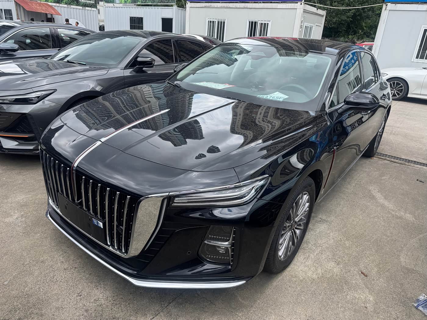 Hongqi H5
