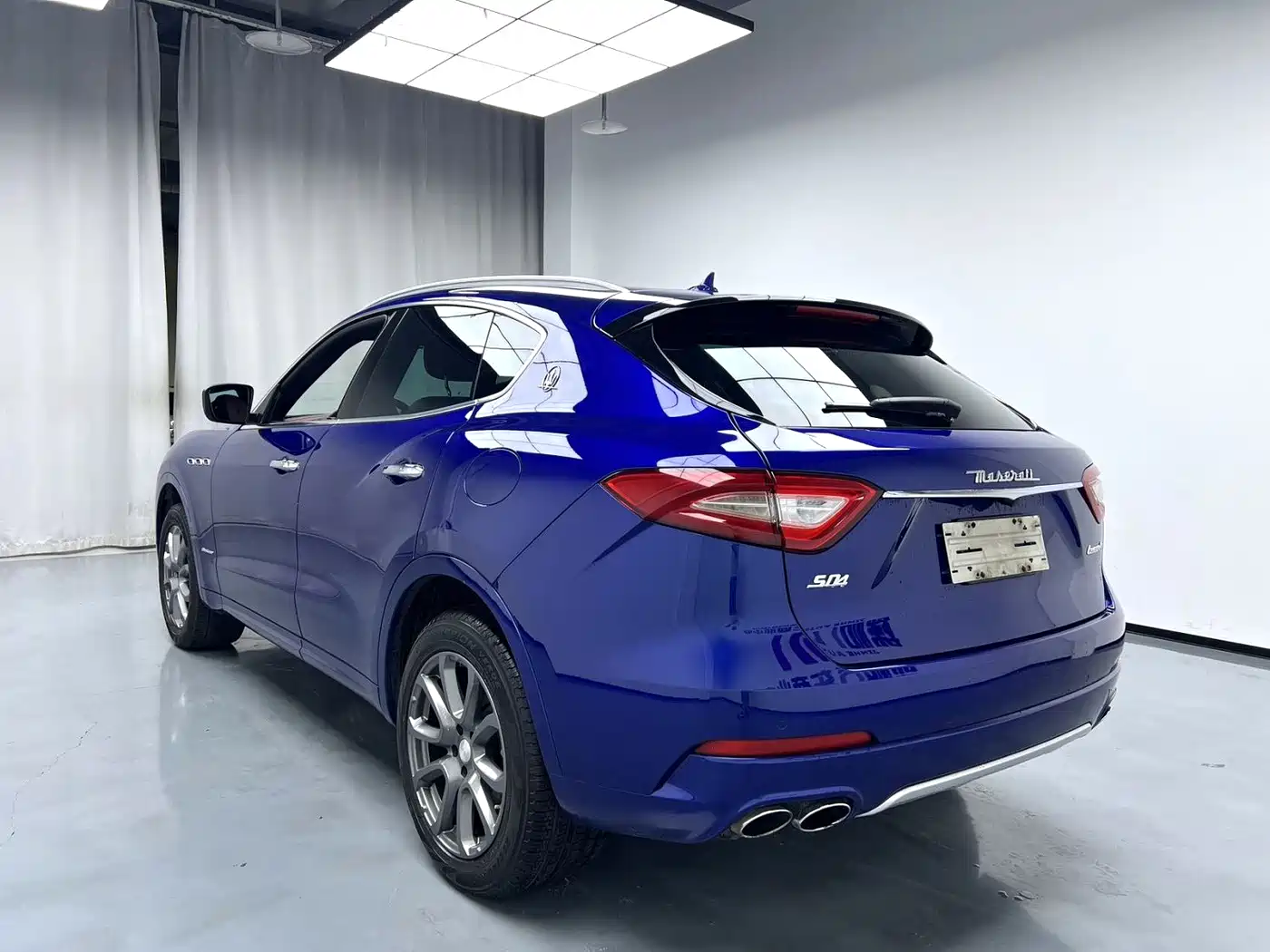 Photo 8 - Maserati Levante