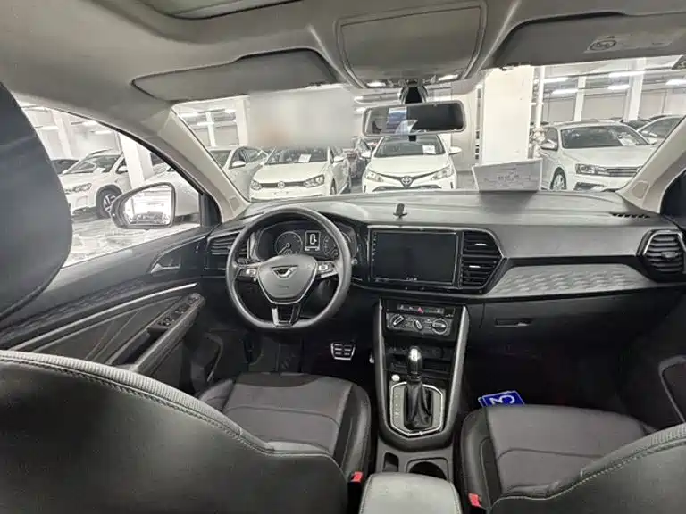 Jetta VS7 2020 2020 1.4T Auto Enjoyment