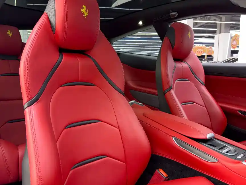 Ferrari GTC4Lusso 2019 2017 3.9T V8