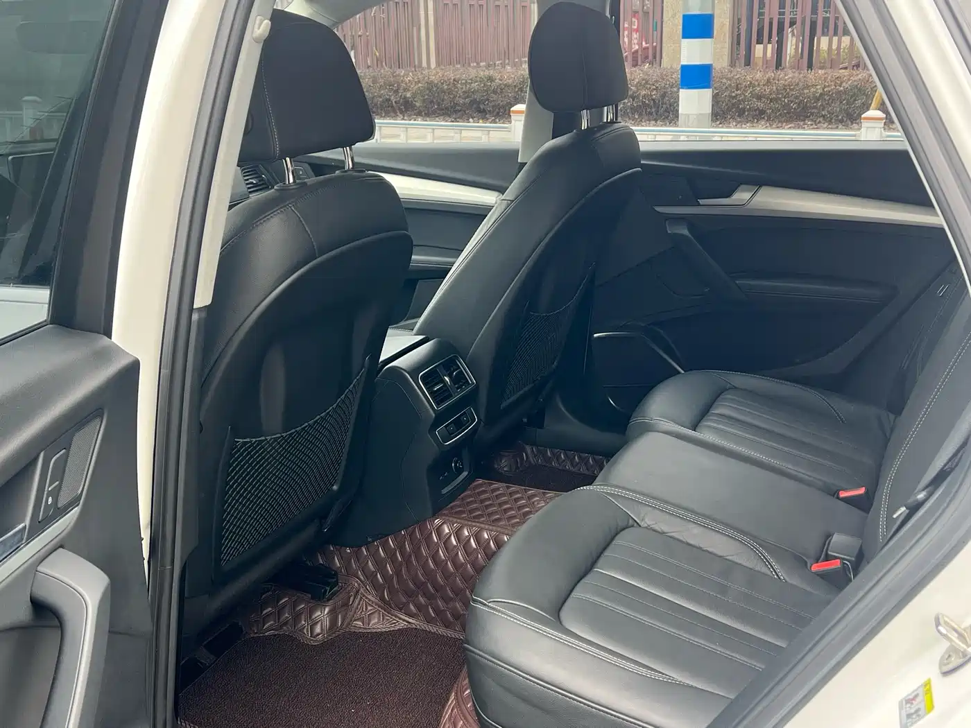 Audi Q5L 2020 40 TFSI Prestige Fashion фото 9