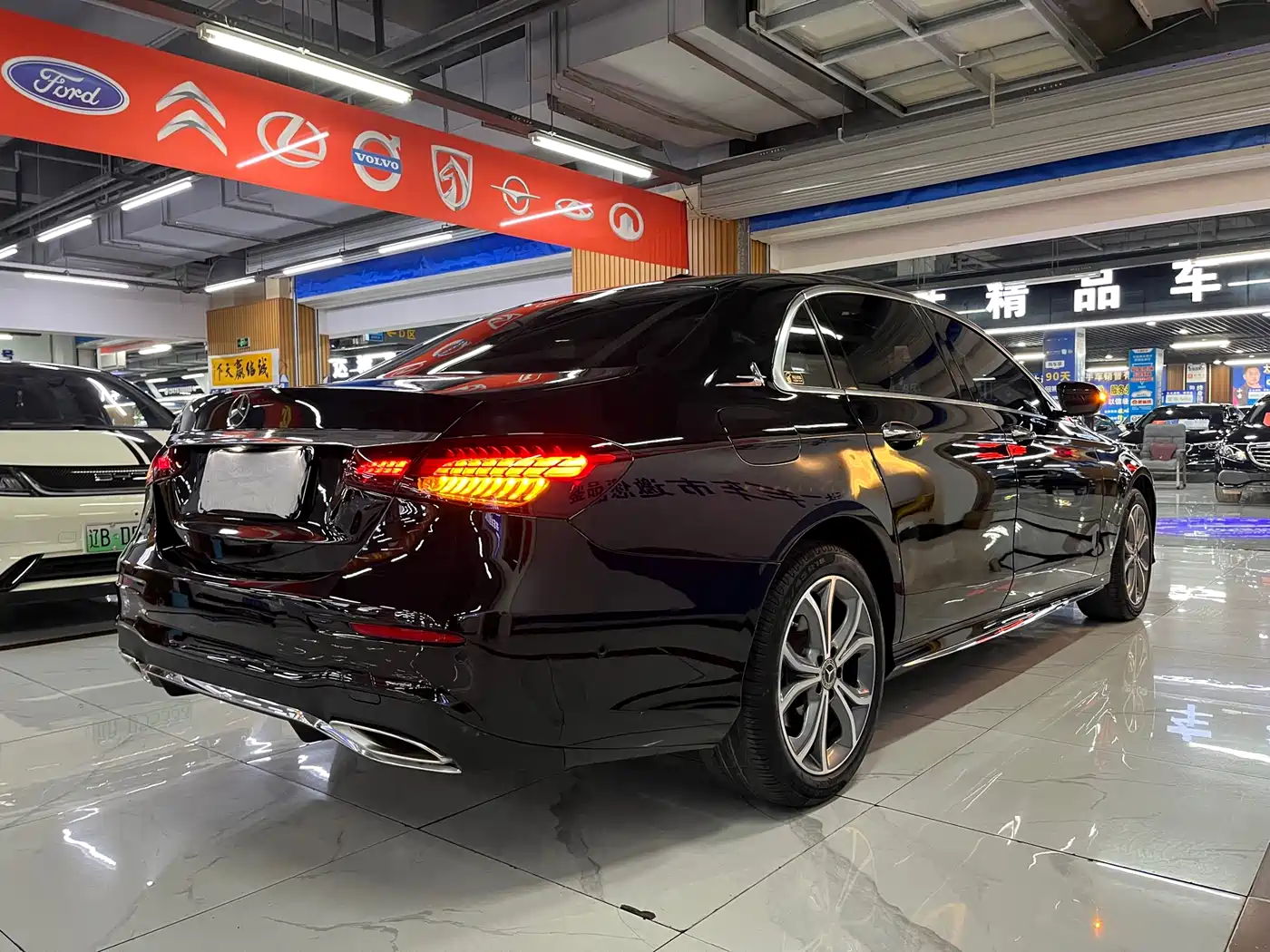 Mercedes-Benz E-Class 2022 Facelift E 300 L Sport Fashion Style фото 5