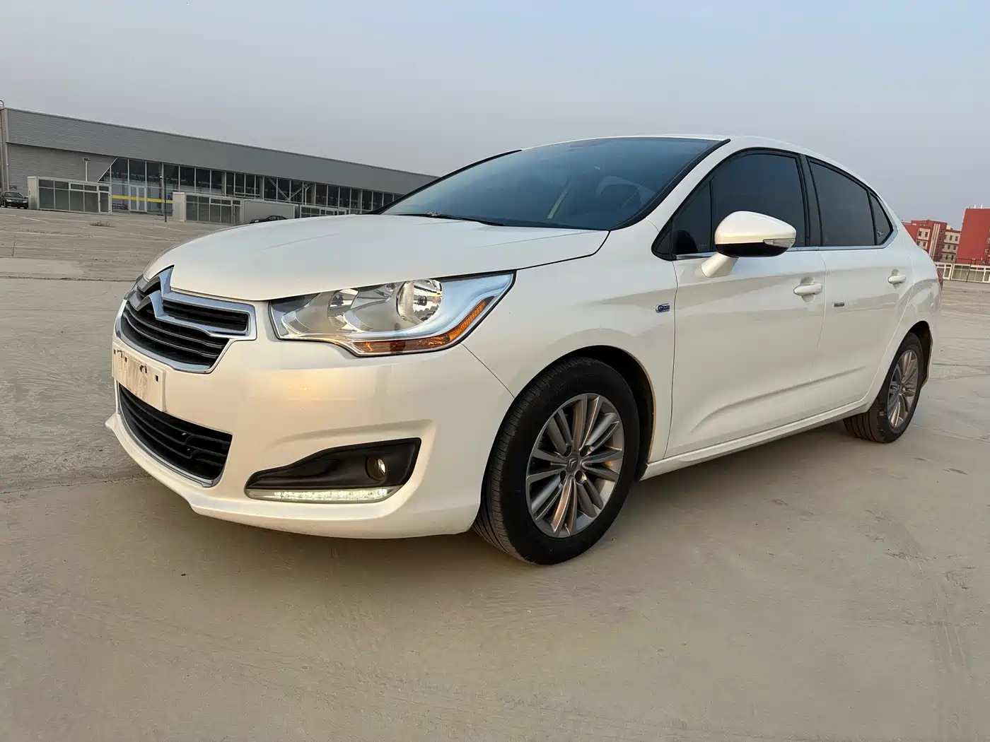 Citroën C4L 2016 2014 1.8L Smart Drive Manual Sport
