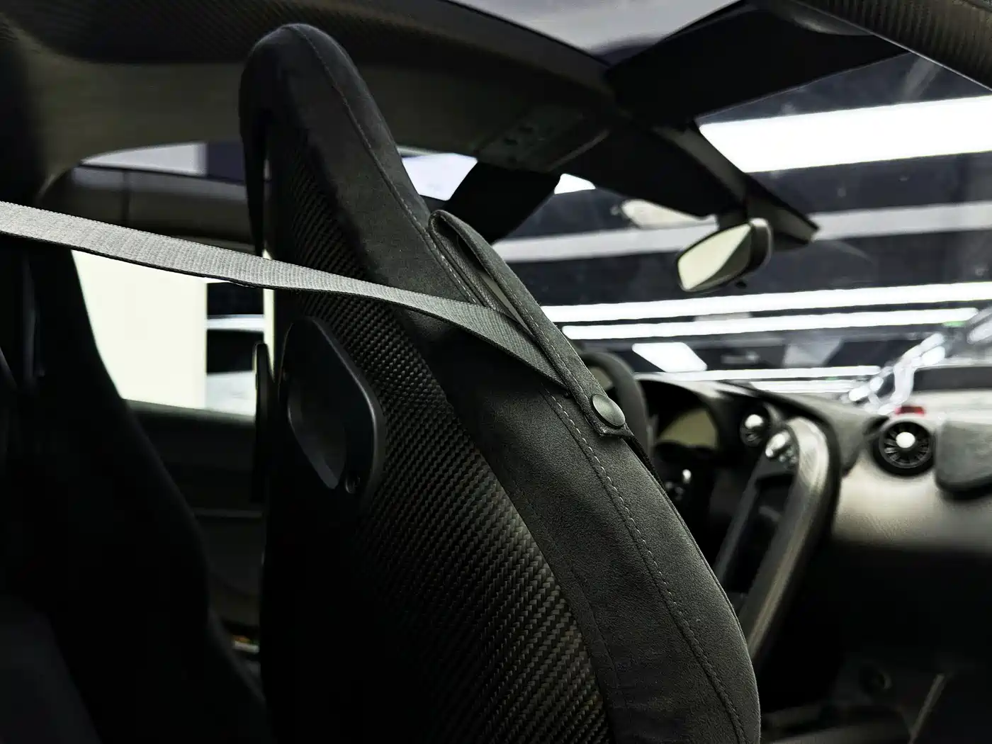 McLaren P1 2014 2014 3.8T Standard