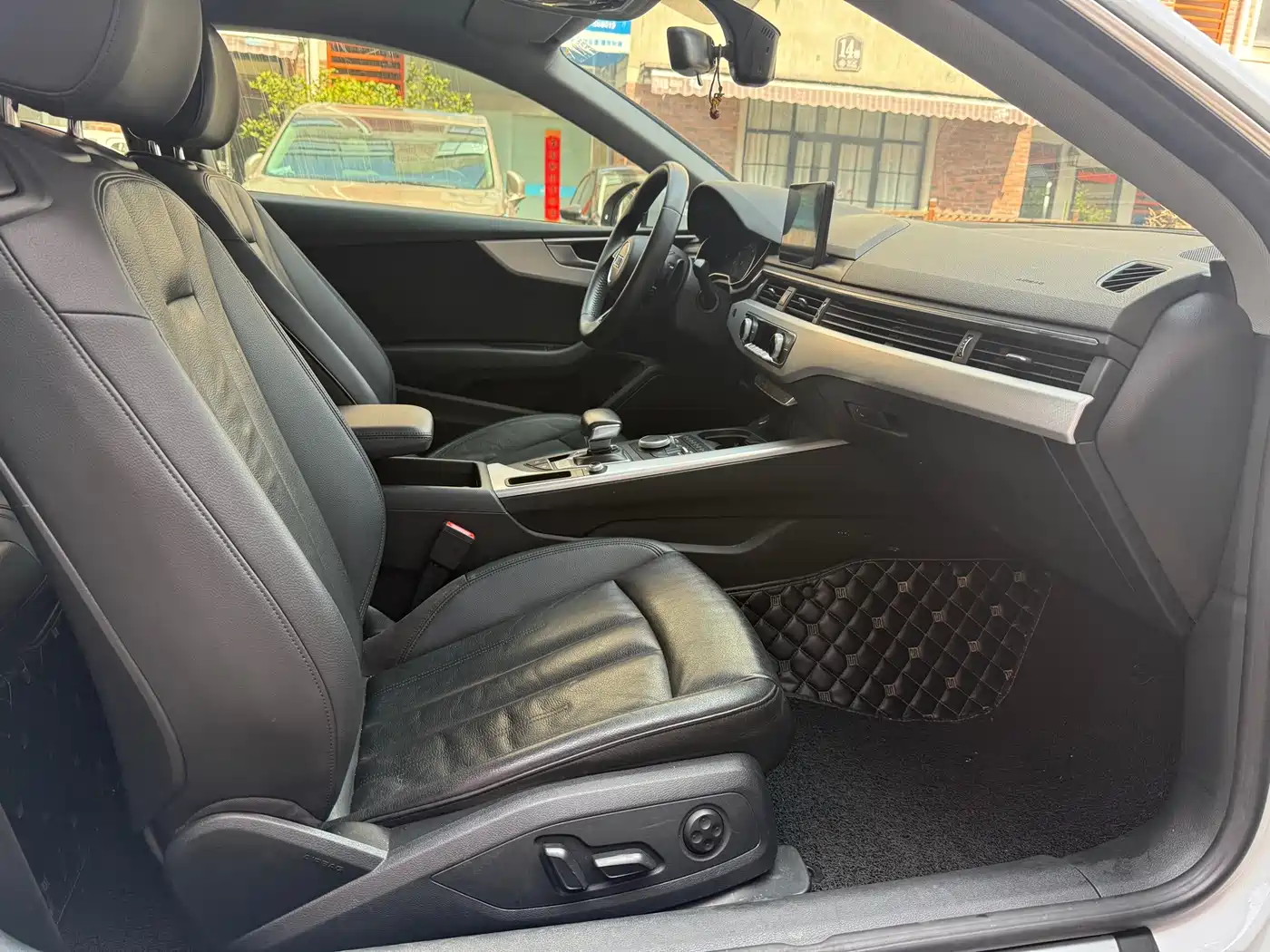 Audi A5 (Import) 2017 Coupe 40 TFSI Style фото 13