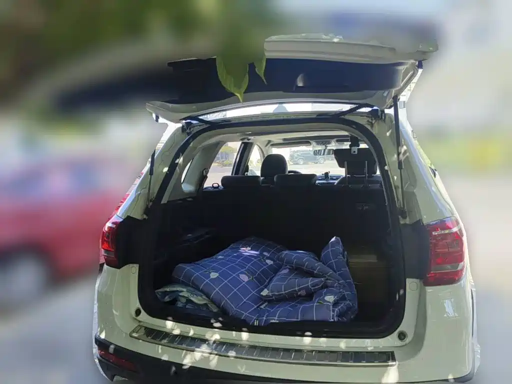 Photo 5 - Haval H6