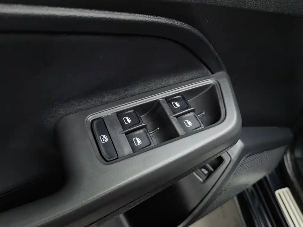 Photo 9 - Volkswagen Lavida