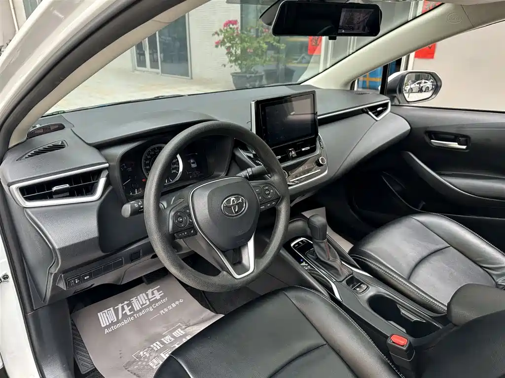 Toyota Corolla 2021 1.2T S-CVT Elite PLUS Edition фото 10
