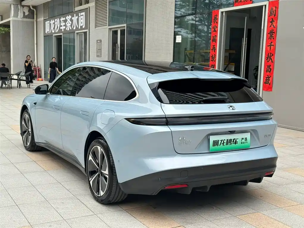 NIO NIO ET5T