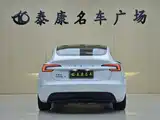 Фото 3 - Tesla Model 3