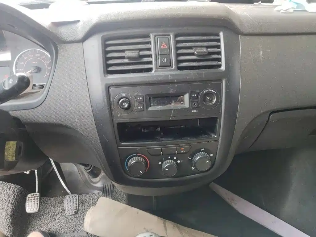Wuling Motors Wuling Rongguang 2022 2020 1.2L S Basic Model China VI