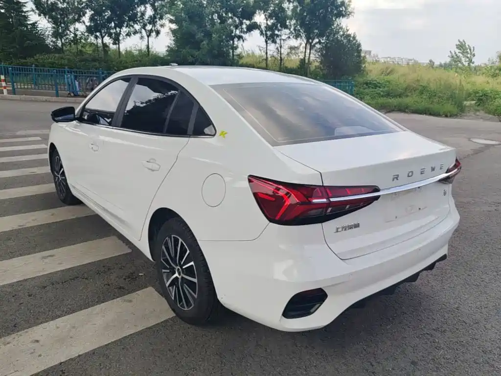 Photo 5 - Roewe i5