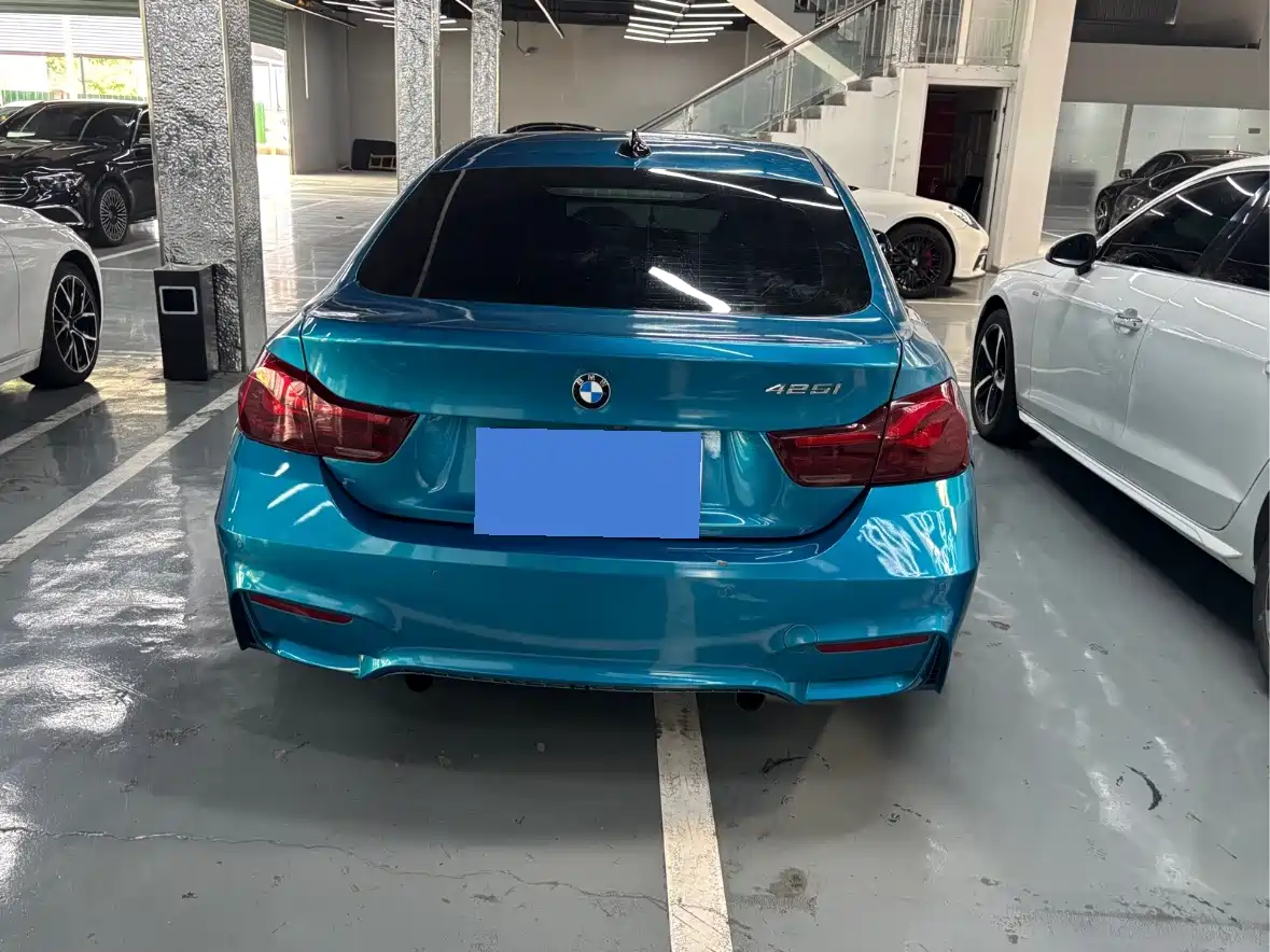 Photo 11 - BMW 4 Series