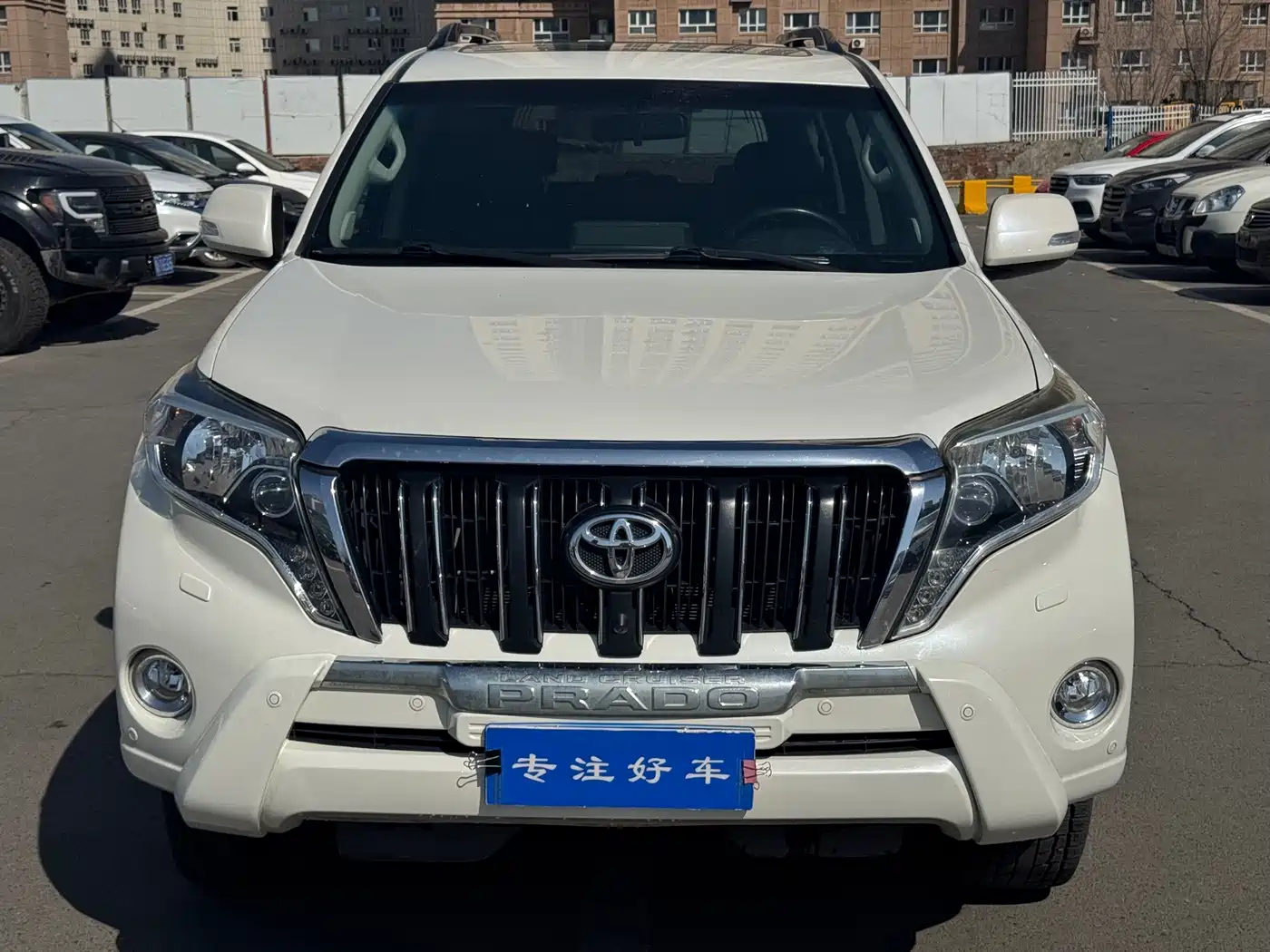 TOYOTA PRADO