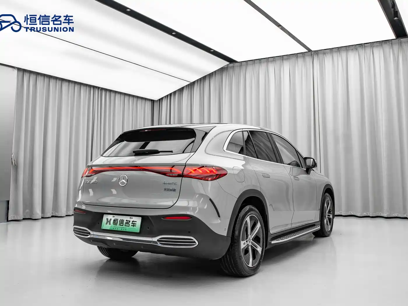 MERCEDES-BENZ EQE SUV