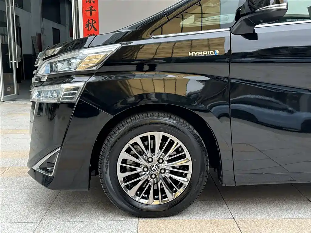 Toyota Vellfire 2020 Twin Engine 2.5L HV Premium Edition фото 24
