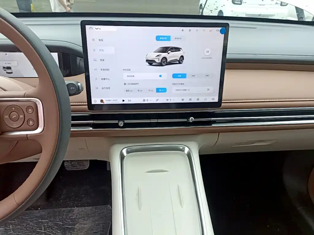Wuling Motors Wuling Bingo S 2026 2025 Model 325km Flagship Edition