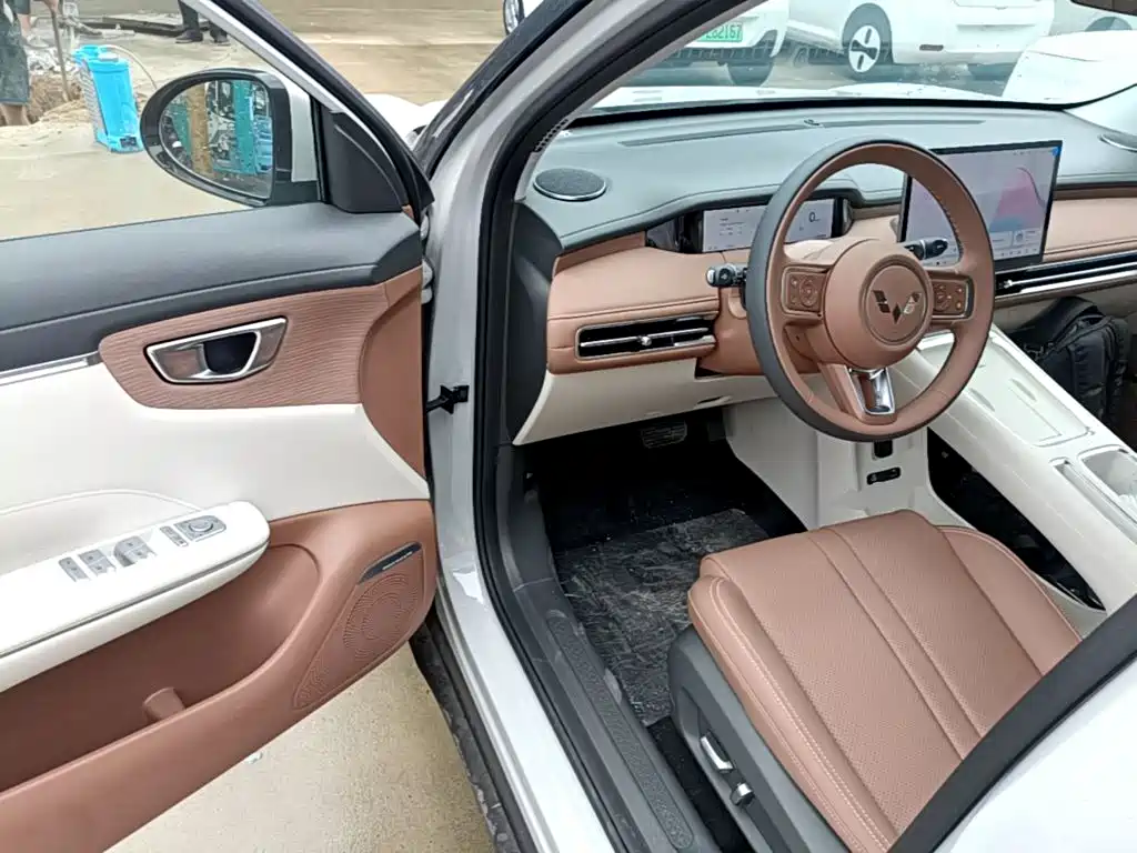Wuling Motors Wuling Bingo S 2026 2025 Model 325km Flagship Edition