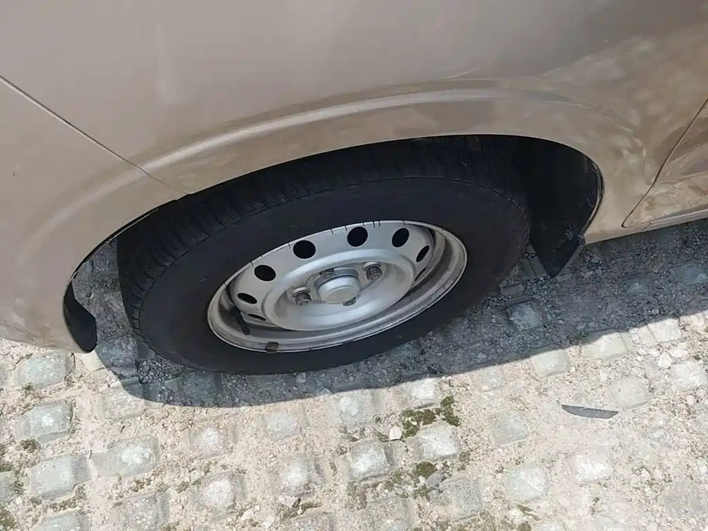 Wuling Motors Wuling Hongguang V 2024 2022 1.5L Dynamic Edition Hydraulic Power Steering LAR