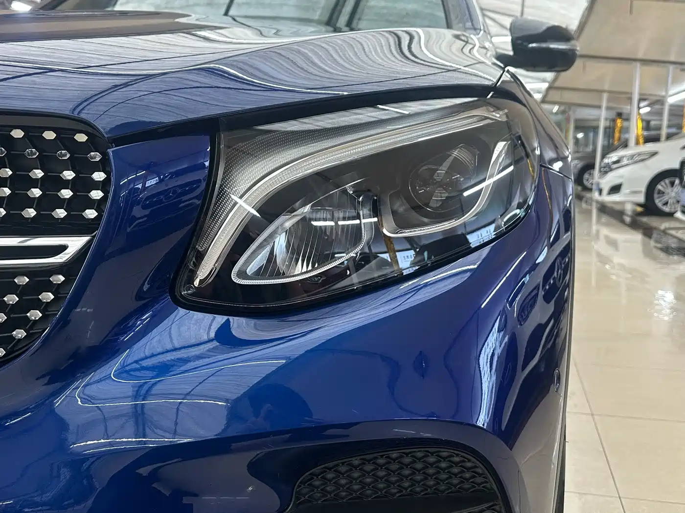 Mercedes-Benz GLC Coupe 2019 GLC 200 4MATIC Coupe SUV фото 16