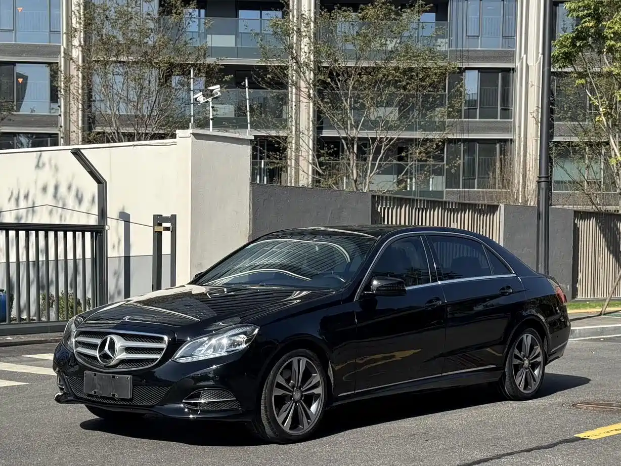 Mercedes-Benz E-Class 2015 Facelift E 180 L Sport
