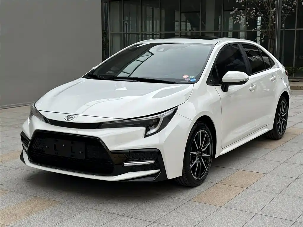 Toyota Levin 2024 185T CVT Sport Edition фото 3