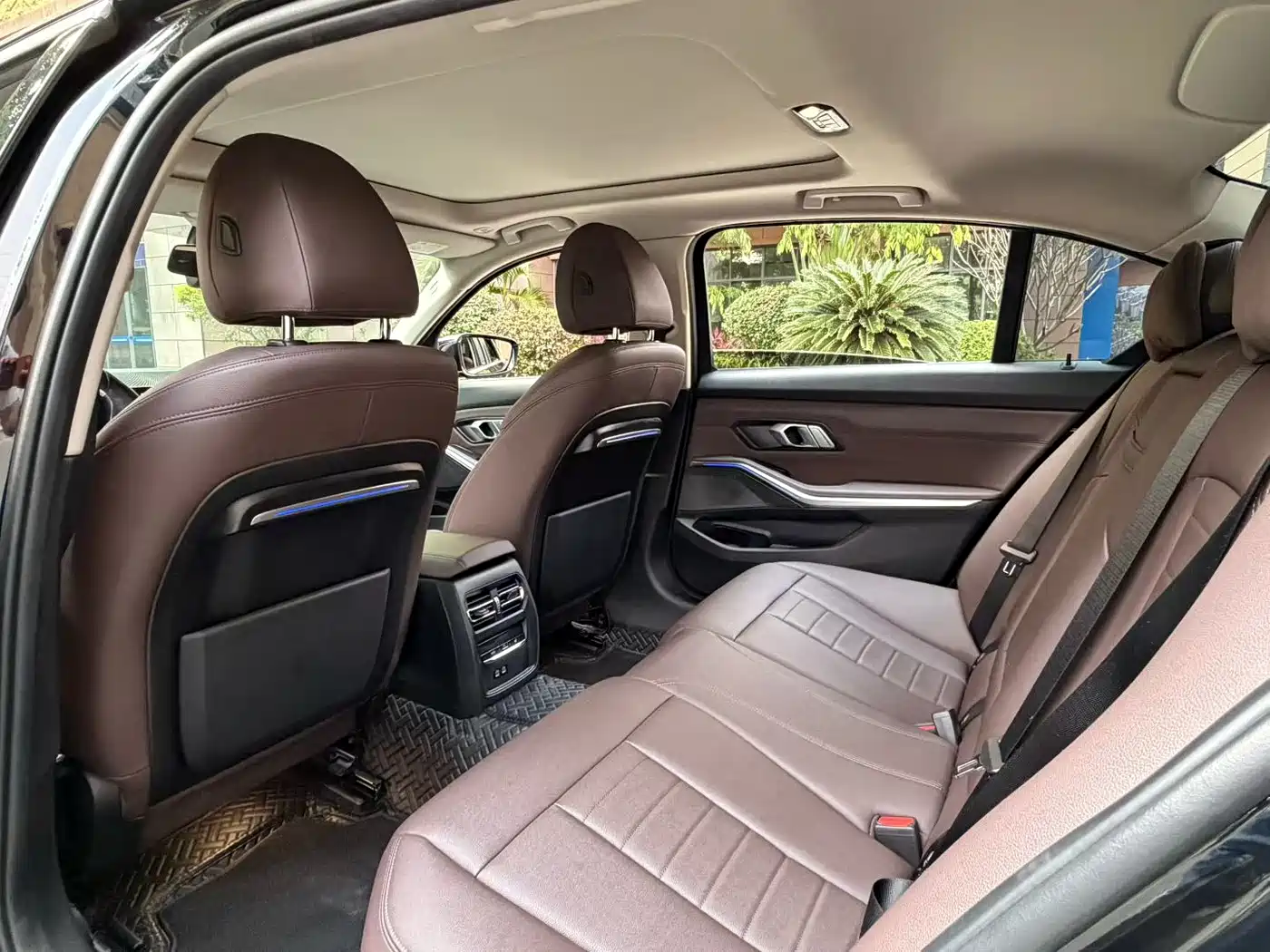 BMW 3 Series 2021 Second Facelift 325Li M Sport Package фото 5