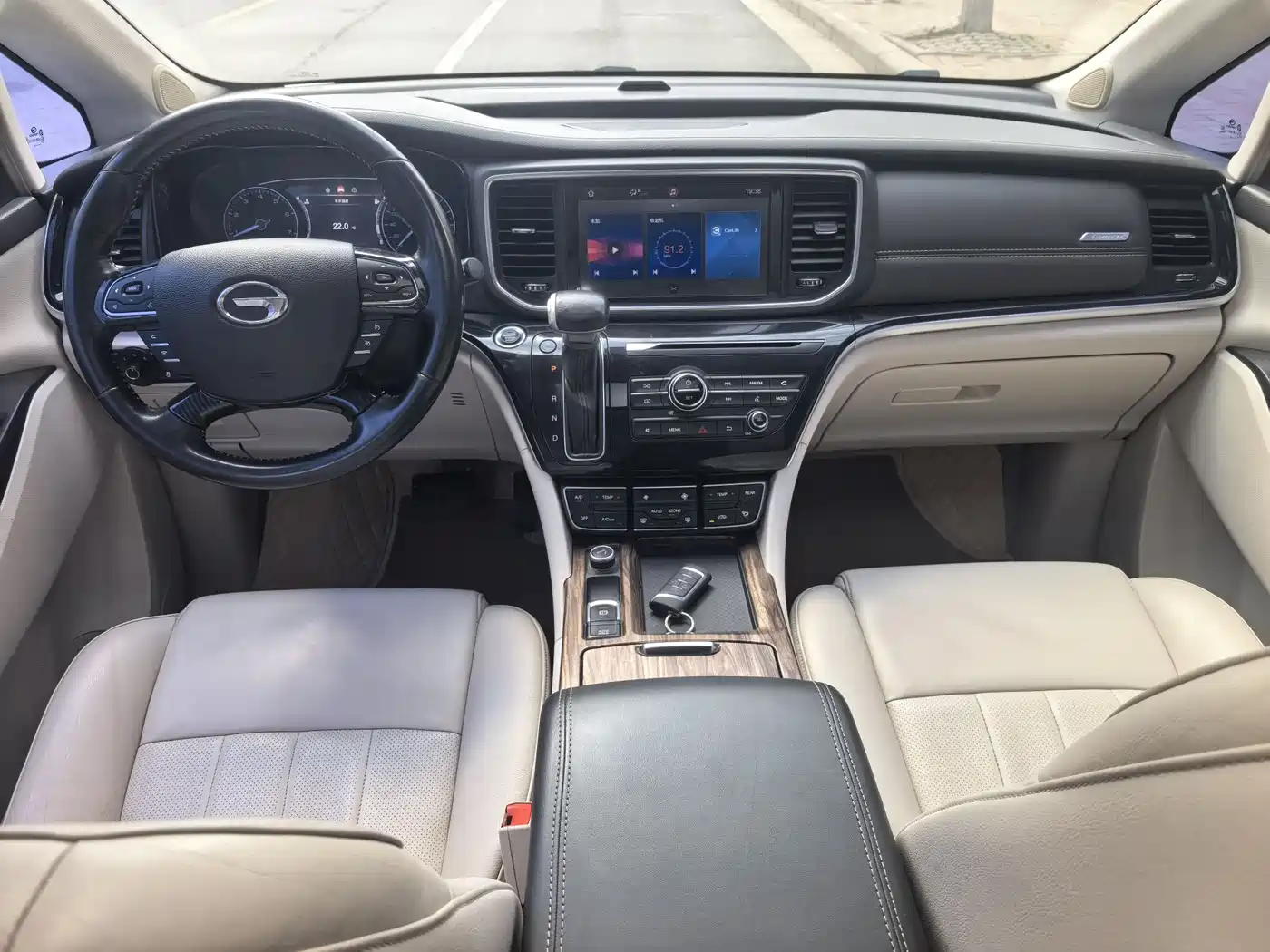 GAC Trumpchi Trumpchi M8 2018 320T Exclusive Edition фото 7