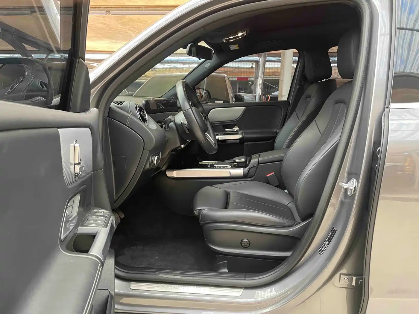 Mercedes-Benz GLB 2023 Facelift GLB 200 Dynamic фото 8