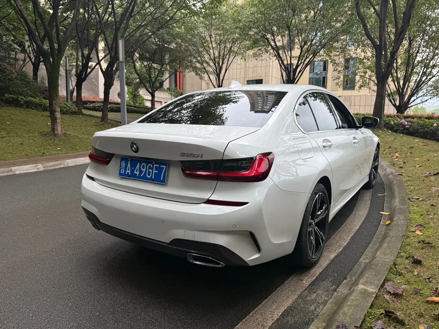 BMW 3 Series 2022 325i M Sport Package фото 9