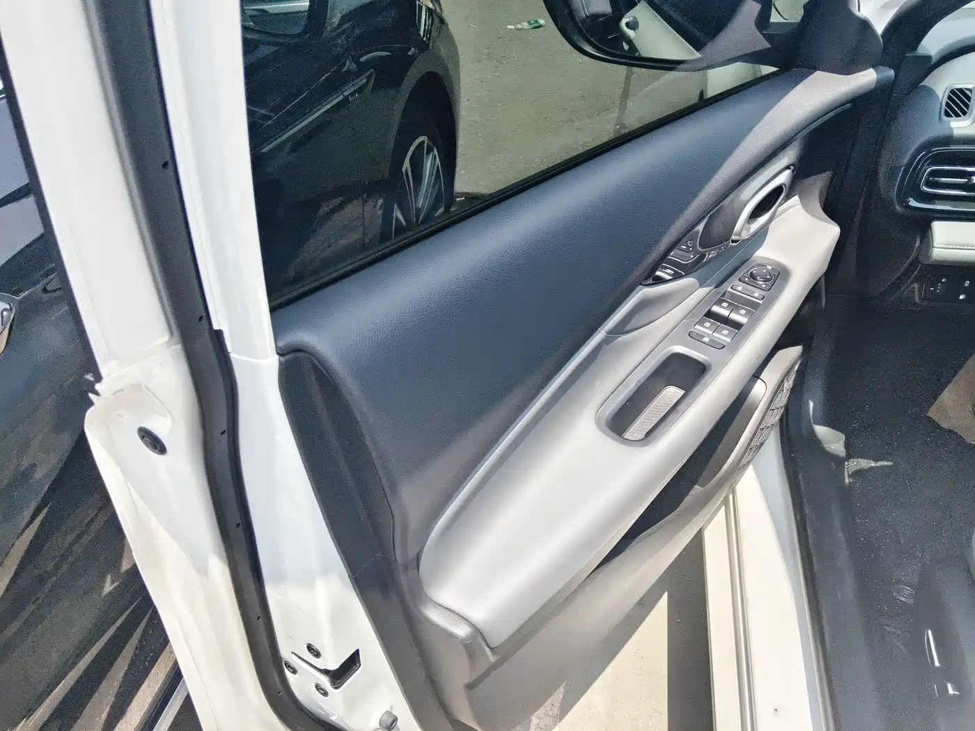 صورة 12 - GAC Trumpchi Trumpchi Emkoo